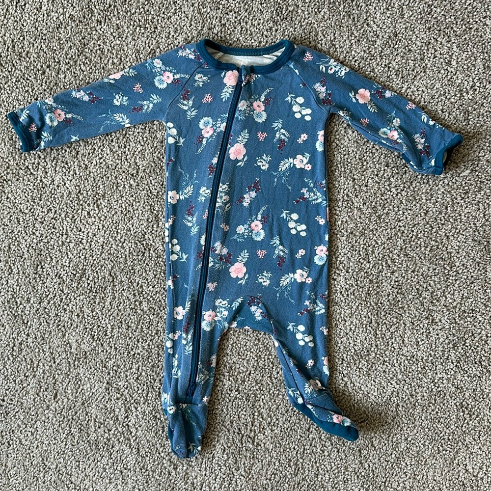 Bestaroo baby girl floral footie size newborn